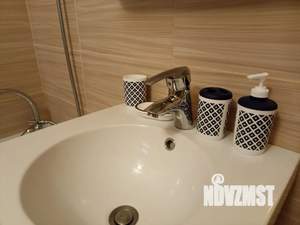 Студия квартира, посуточно, 40м2, 11/17 этаж