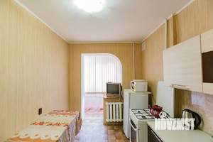 1-к квартира, посуточно, 40м2, 6/9 этаж