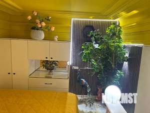 Студия квартира, посуточно, 40м2, 2/2 этаж