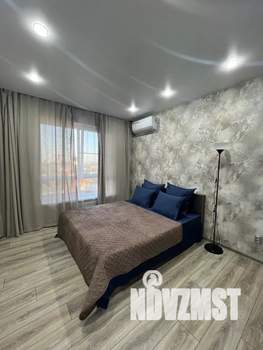 2-к квартира, посуточно, 42м2, 8/23 этаж