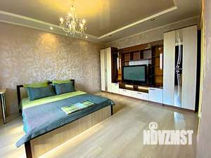 1-к квартира, посуточно, 41м2, 10/17 этаж