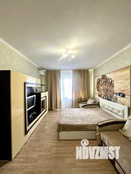 1-к квартира, посуточно, 50м2, 2/10 этаж