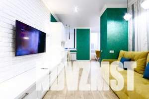 1-к квартира, посуточно, 38м2, 16/18 этаж