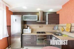 2-к квартира, посуточно, 55м2, 1/1 этаж