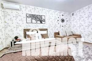 1-к квартира, посуточно, 35м2, 3/23 этаж