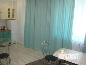 3-к квартира, посуточно, 80м2, 1/5 этаж