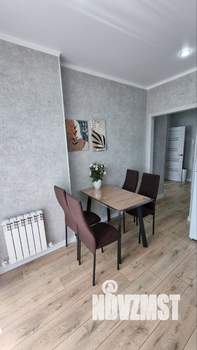 1-к квартира, посуточно, 35м2, 13/16 этаж