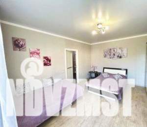 1-к квартира, посуточно, 50м2, 3/9 этаж