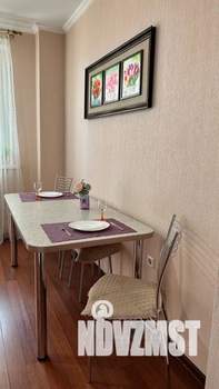 1-к квартира, посуточно, 43м2, 6/12 этаж