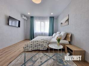 1-к квартира, посуточно, 40м2, 14/17 этаж