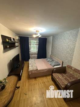 1-к квартира, посуточно, 35м2, 1/9 этаж