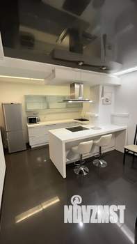 4-к квартира, на длительный срок, 180м2, 2/5 этаж