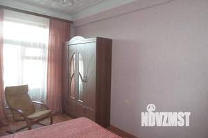 1-к квартира, посуточно, 63м2, 1/1 этаж