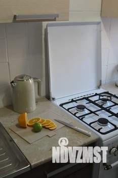 1-к квартира, посуточно, 32м2, 6/9 этаж