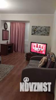 1-к квартира, посуточно, 48м2, 2/9 этаж