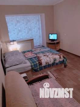 1-к квартира, посуточно, 46м2, 3/9 этаж