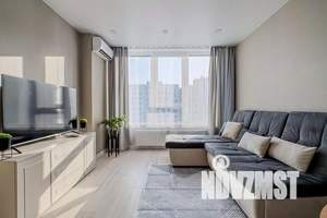 2-к квартира, посуточно, 38м2, 20/24 этаж