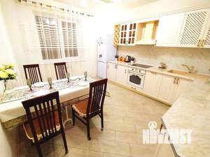 2-к квартира, посуточно, 70м2, 8/16 этаж