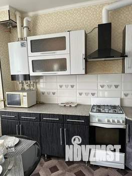 1-к квартира, посуточно, 40м2, 9/9 этаж