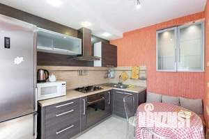 2-к квартира, посуточно, 55м2, 1/1 этаж