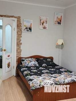 1-к квартира, посуточно, 37м2, 3/5 этаж