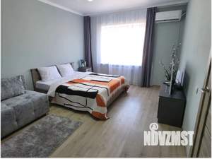 1-к квартира, посуточно, 38м2, 10/17 этаж