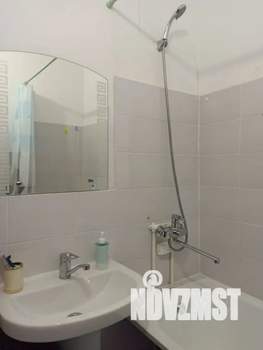 1-к квартира, посуточно, 35м2, 1/13 этаж