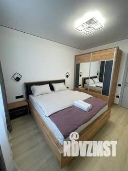 1-к квартира, посуточно, 43м2, 10/10 этаж