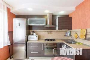 2-к квартира, посуточно, 55м2, 1/1 этаж