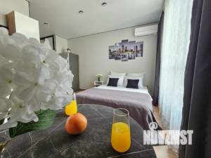 Студия квартира, посуточно, 25м2, 8/19 этаж