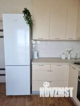 1-к квартира, посуточно, 40м2, 10/17 этаж