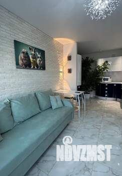 2-к квартира, посуточно, 40м2, 18/24 этаж