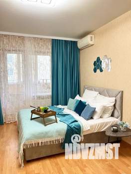 1-к квартира, посуточно, 38м2, 3/9 этаж