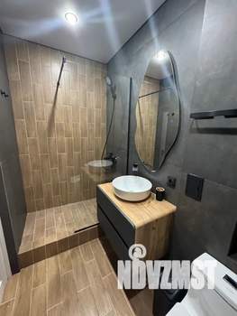 Студия квартира, посуточно, 35м2, 8/24 этаж