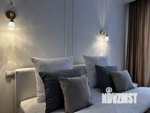 2-к квартира, посуточно, 38м2, 13/16 этаж