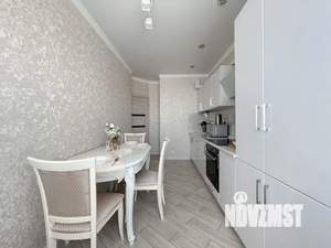 1-к квартира, посуточно, 35м2, 11/16 этаж