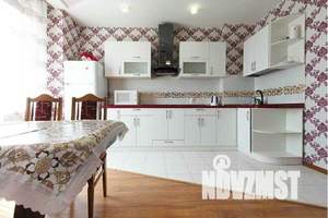 2-к квартира, посуточно, 10м2, 1/1 этаж