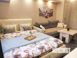 Студия квартира, посуточно, 30м2, 1/5 этаж