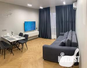 1-к квартира, посуточно, 44м2, 18/23 этаж