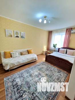 1-к квартира, посуточно, 45м2, 3/6 этаж