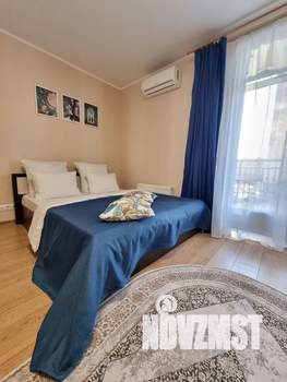 Студия квартира, посуточно, 35м2, 3/17 этаж