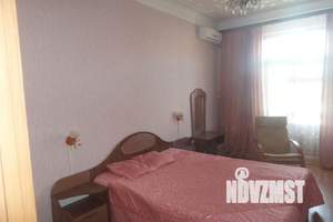 1-к квартира, посуточно, 63м2, 1/1 этаж