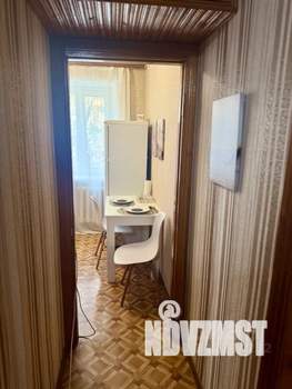 1-к квартира, посуточно, 32м2, 3/5 этаж