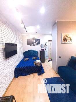 Студия квартира, посуточно, 30м2, 10/17 этаж