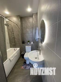 2-к квартира, посуточно, 64м2, 8/10 этаж