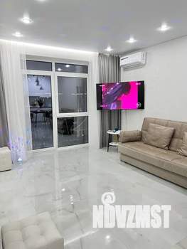 1-к квартира, посуточно, 40м2, 22/23 этаж