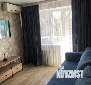 2-к квартира, посуточно, 43м2, 3/5 этаж