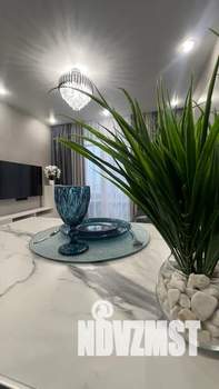 1-к квартира, посуточно, 42м2, 14/23 этаж