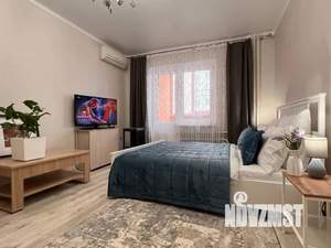 1-к квартира, посуточно, 40м2, 1/9 этаж
