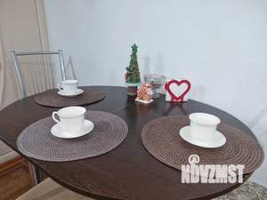 2-к квартира, посуточно, 49м2, 1/1 этаж